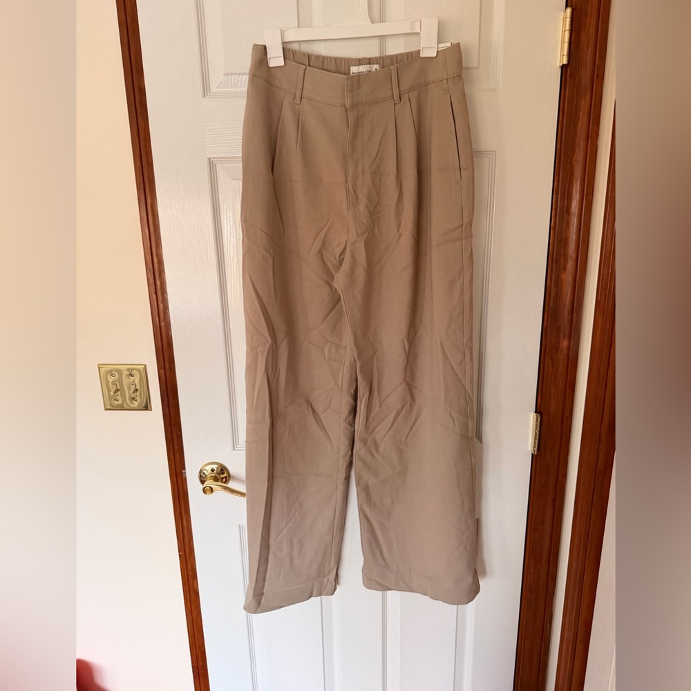 Abercrombie & Fitch Tan Wide Leg Trousers size M